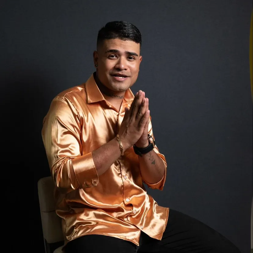 Julián Carrillo en vivo